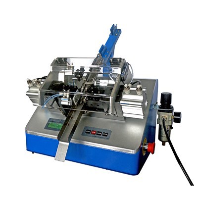 Tranzistora svina formēšanas un griešanas mašīna